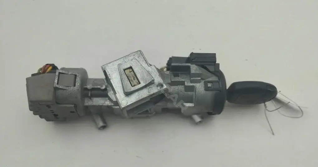Замок зажигания 3M513F880AC
