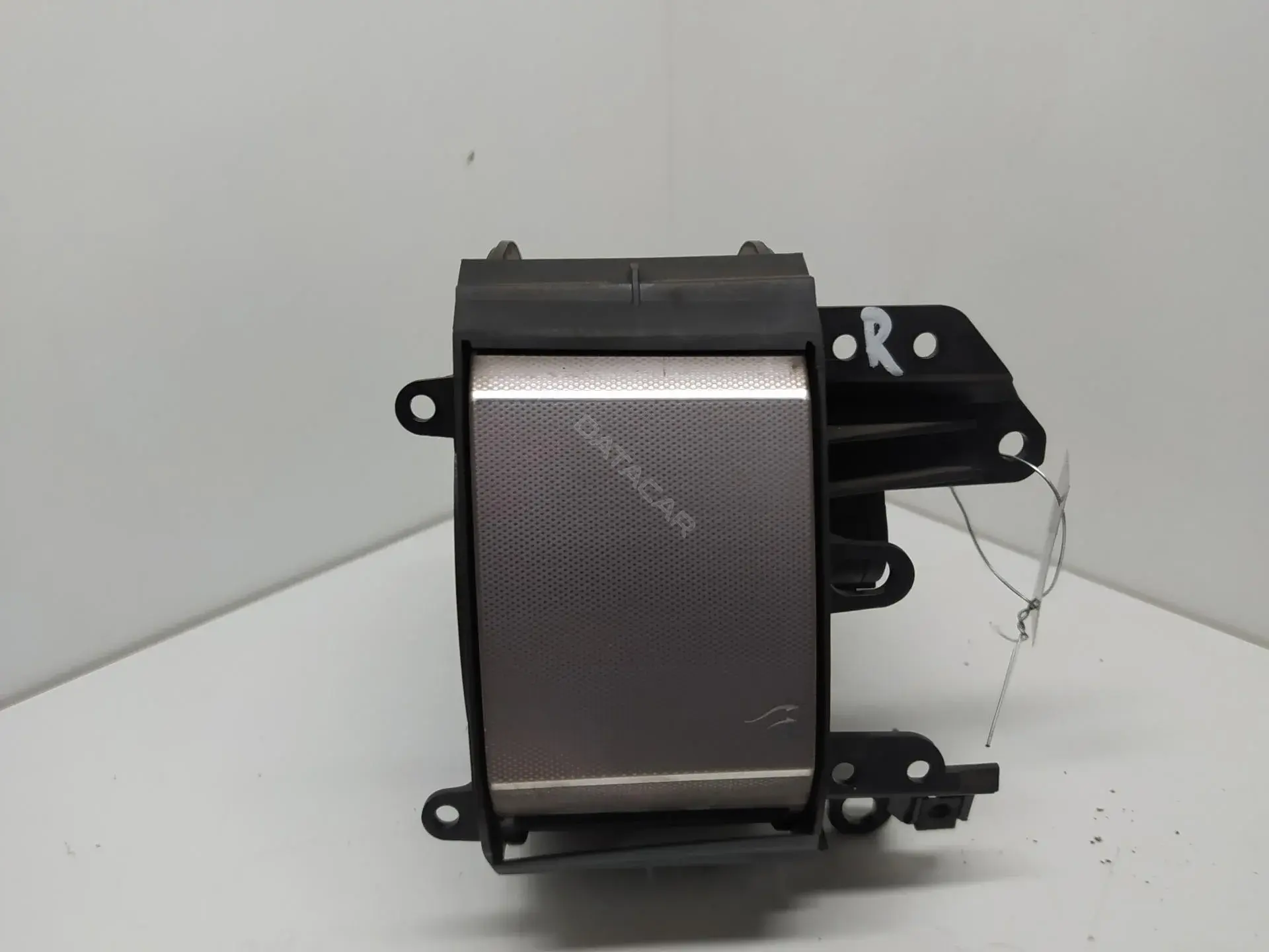 Дефлектор обдува салона 8X2319K617BE