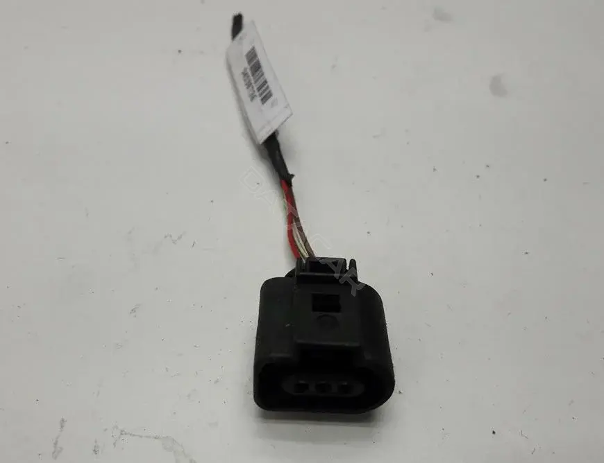 Разъем (фишка) проводки 1j0973703