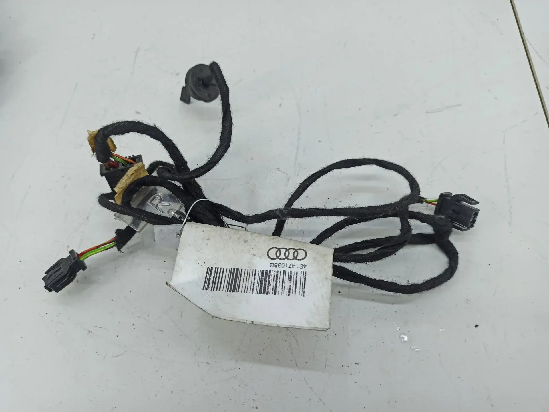 Проводка двери 4B0971035G