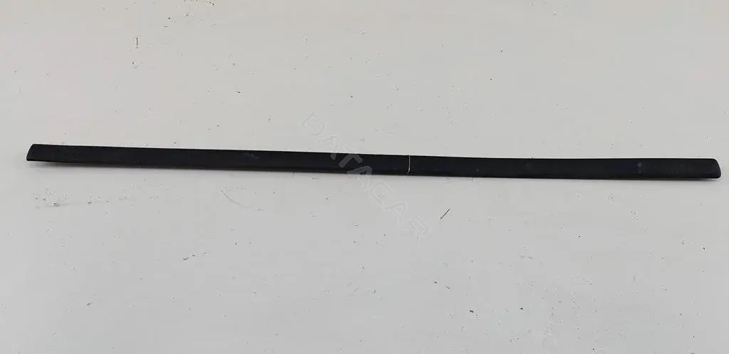 Молдинг двери 1J4853515