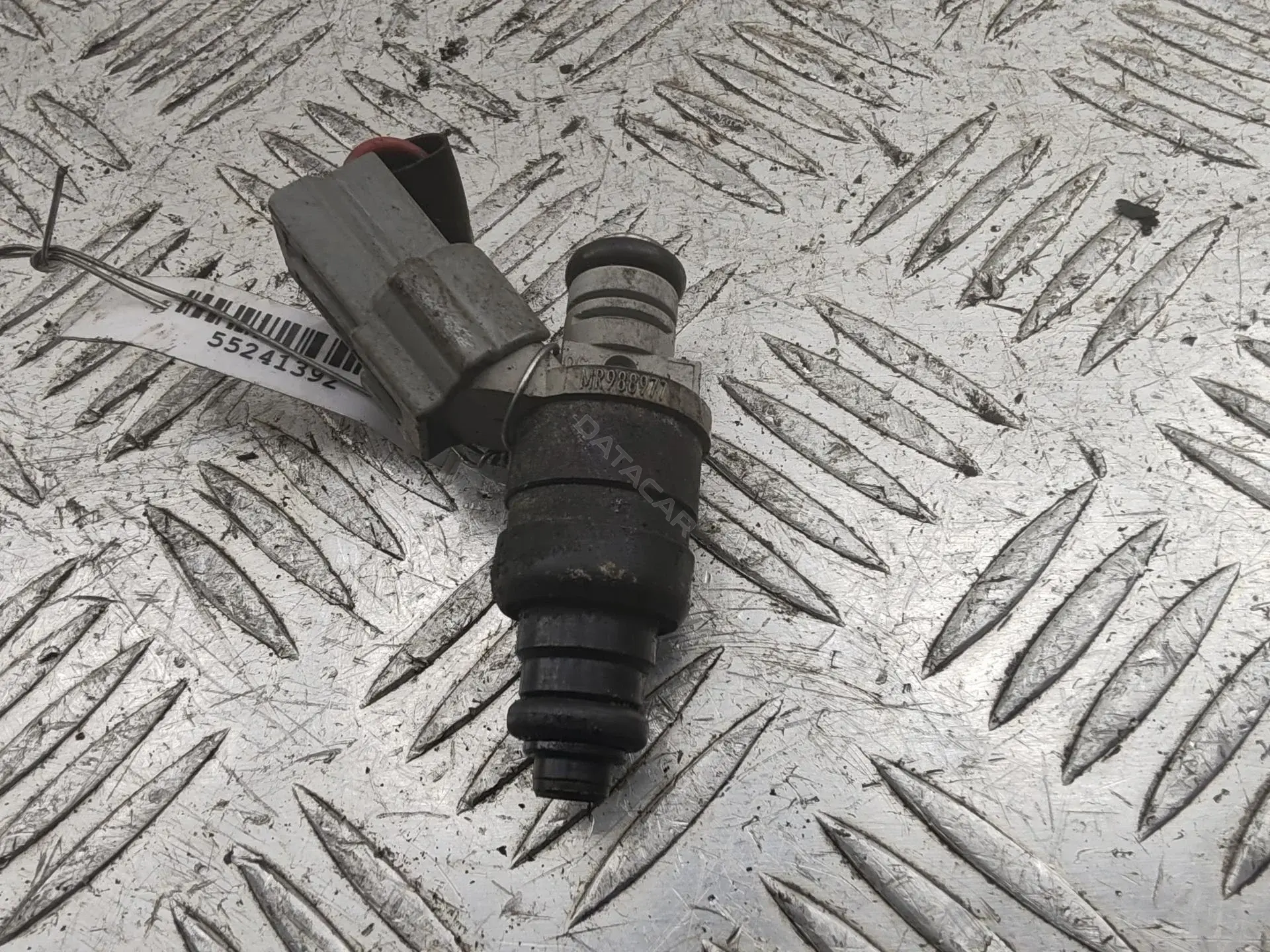 Форсунки MR988977