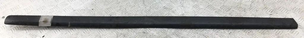 Молдинг двери 8200289921