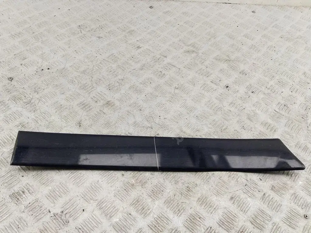 Молдинг двери 8Z0853964