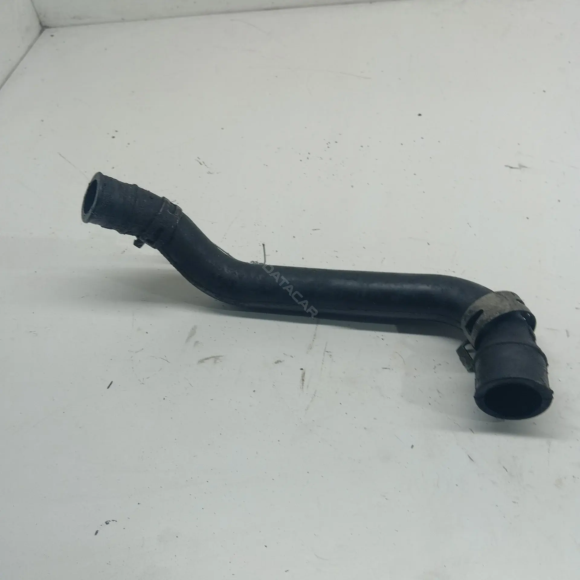 Патрубки системы охлаждения 4M5Q6A804AC