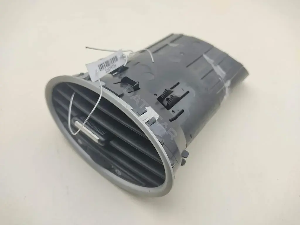 Дефлектор обдува салона 4M51A014L21