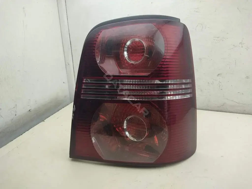 Задние фонари 1T0945096J