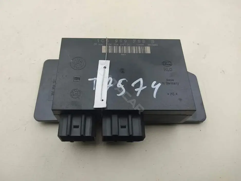 Блок комфорта 1C0959799B