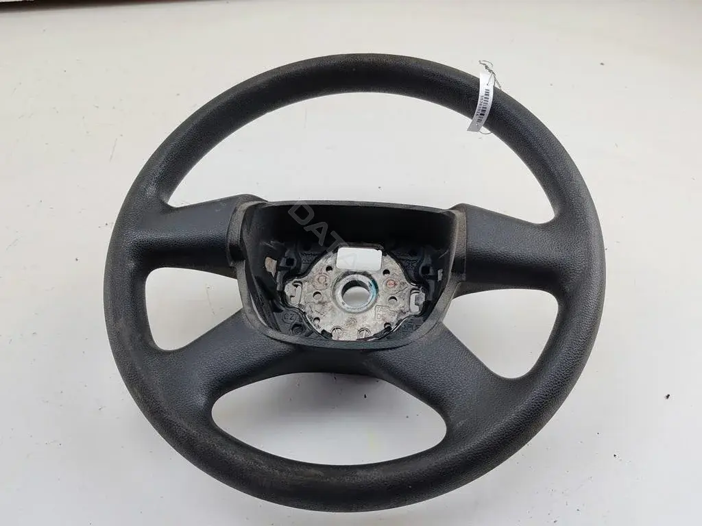 Руль 3T0419091