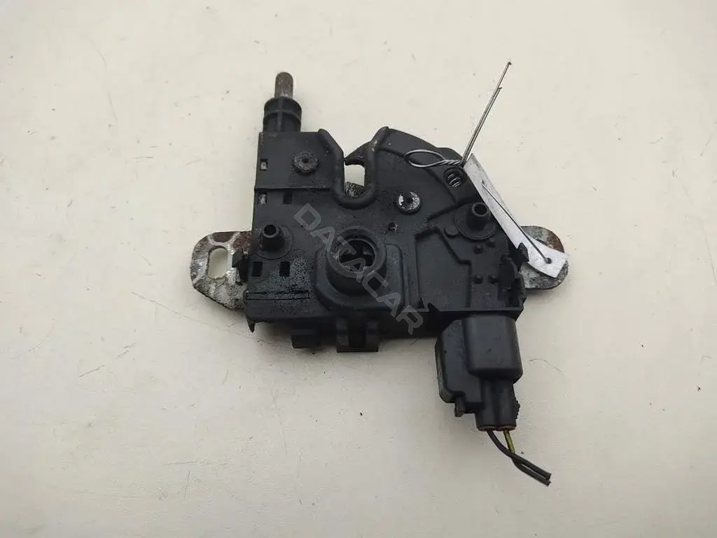 Замок капота 3M5116700AB
