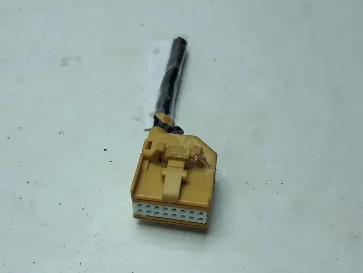 Разъем (фишка) проводки 4a0971883a