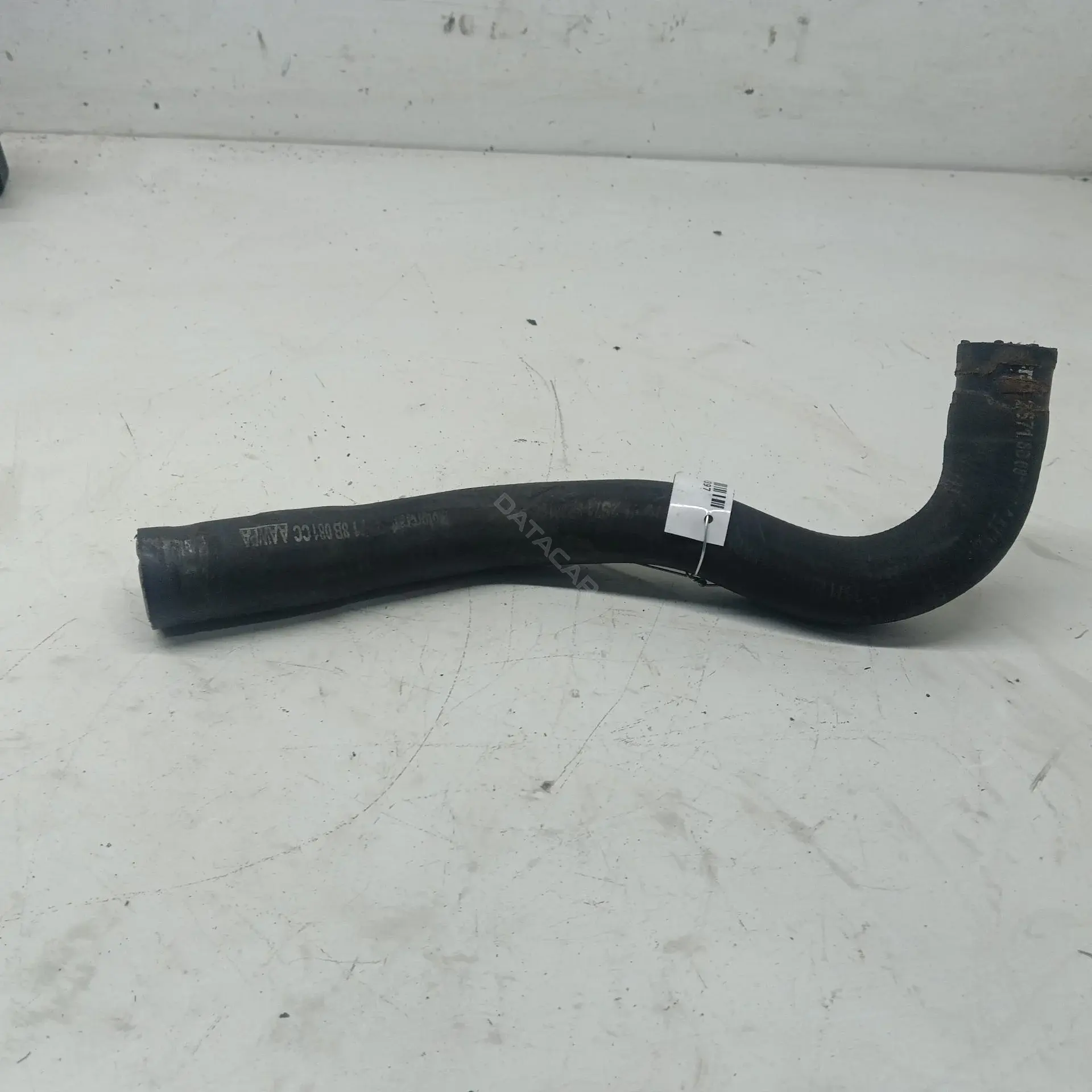 Патрубки системы охлаждения 2S718B081CC