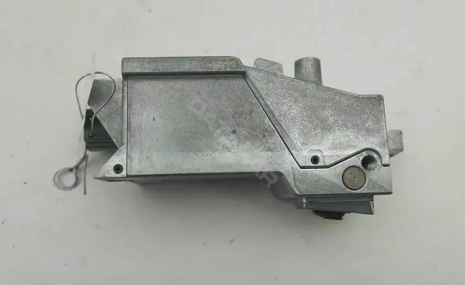 Замок рулевой колонки 7G913F880