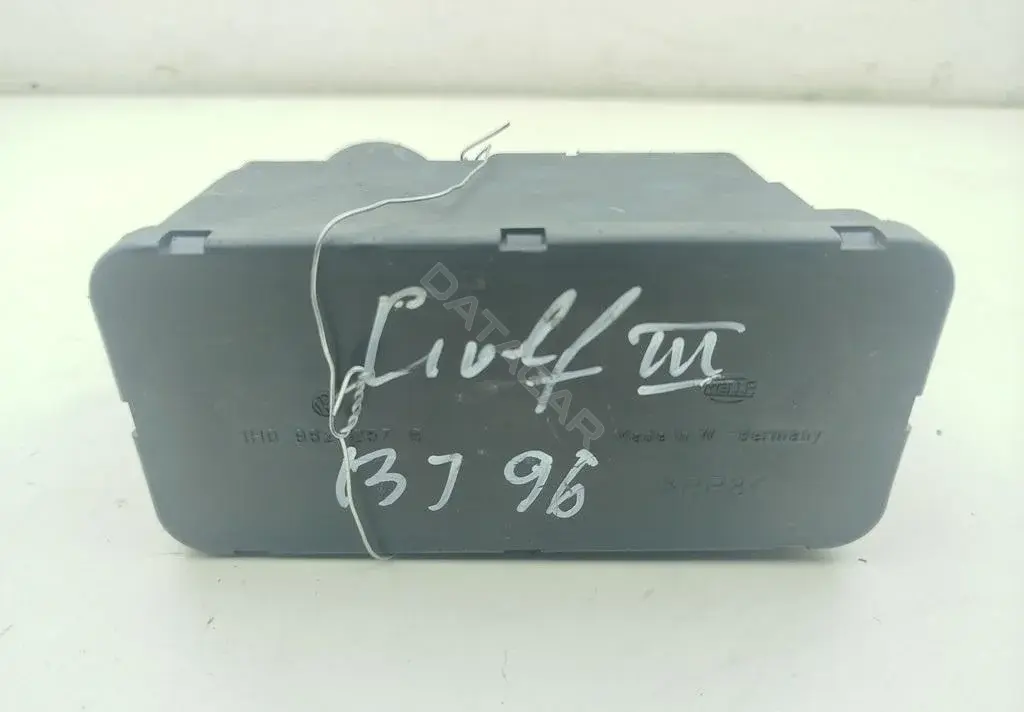 Компрессор центрального замка 1H0962257G