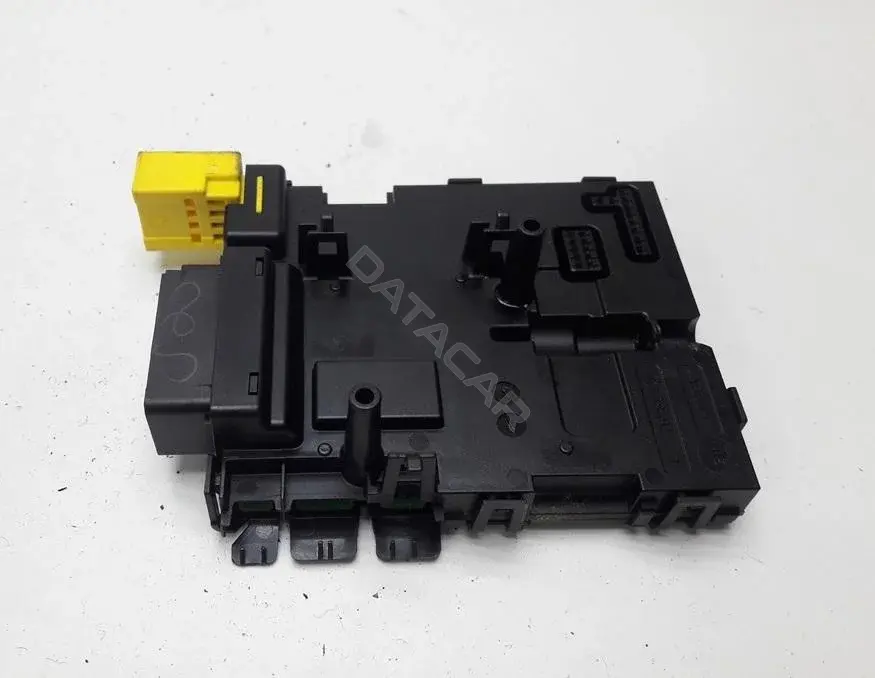 Блок управления коммутационным центром 3c0953549l
