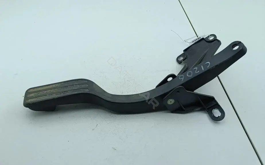 Педаль газа 1S719P732CC