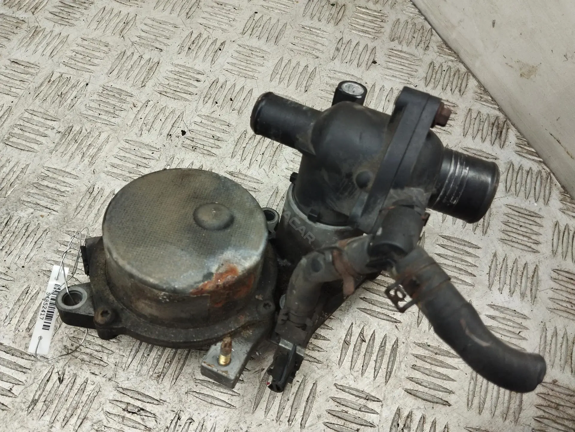 Вакуумный насос XS7Q2A451BJ