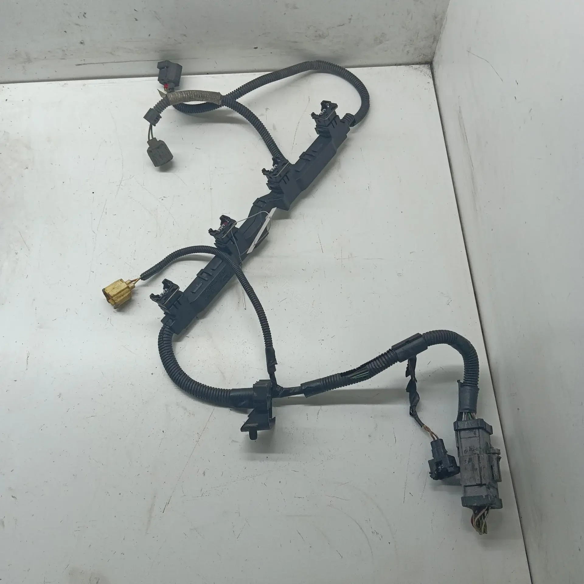 Проводка двигателя 98AJ14A390LA