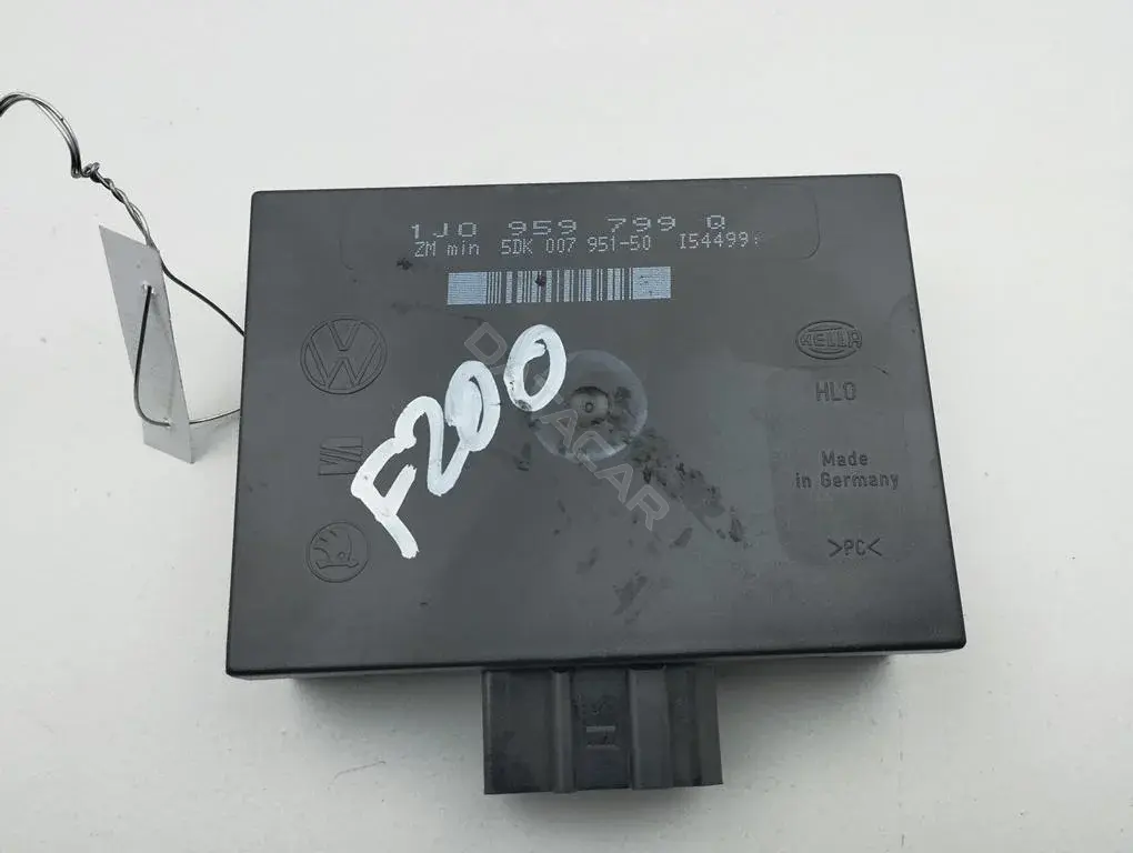 Блок комфорта 1J0959799Q