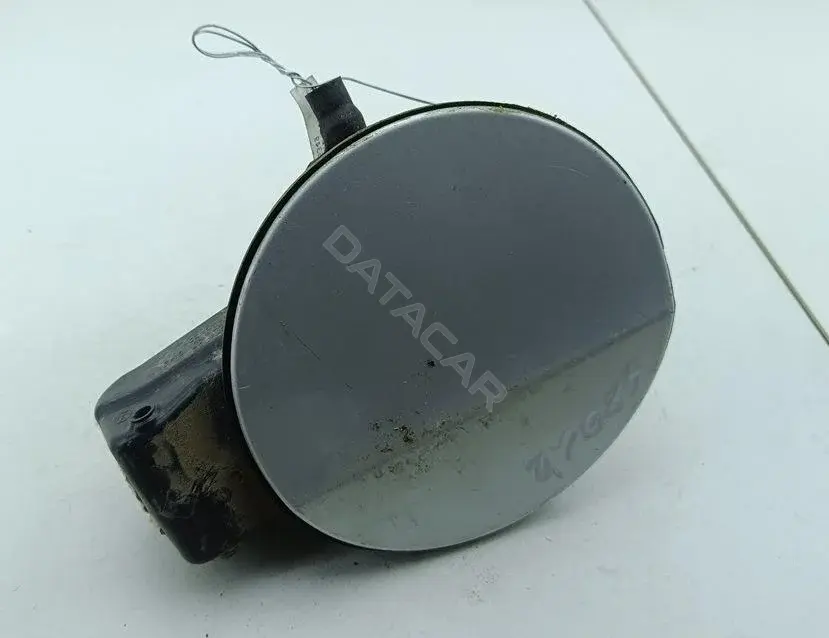 Крышка лючка топливного бака 3C0010455N
