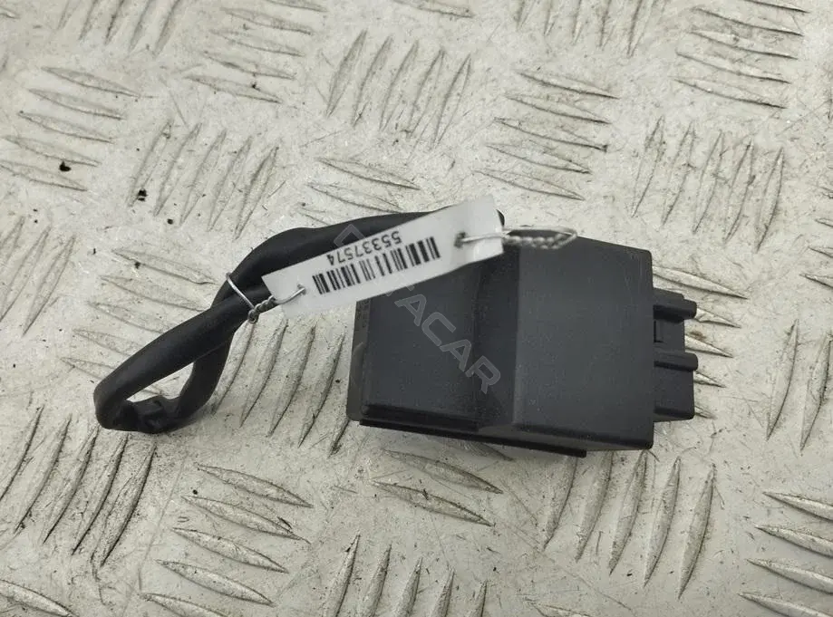 Реле топливного насоса 1K0906093D