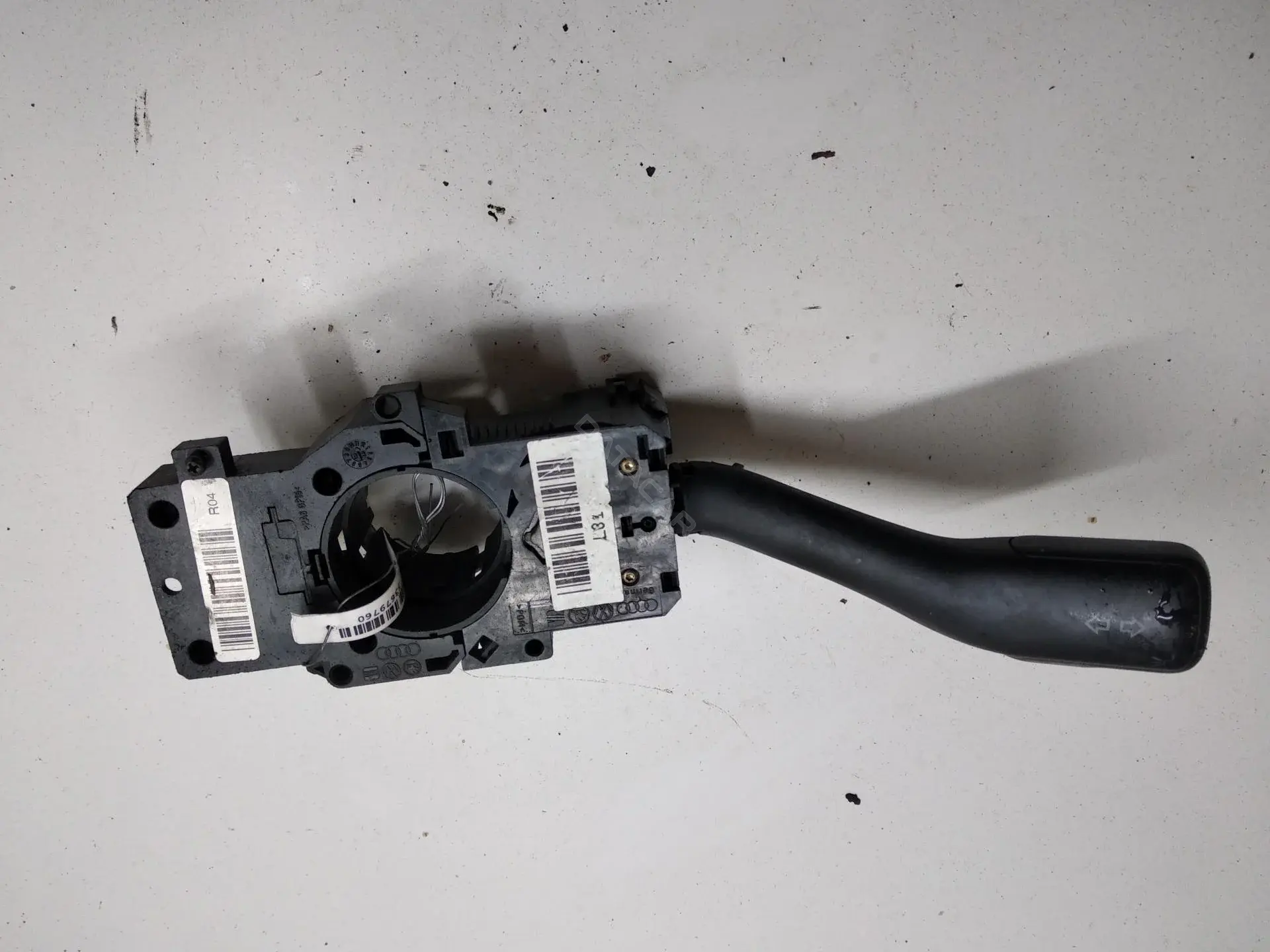 Переключатель подрулевой 8L0953513G