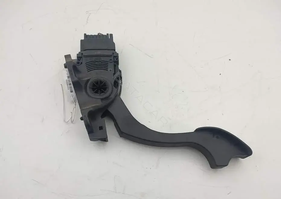 Педаль газа 6G929F836RC