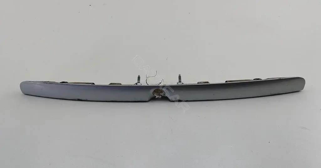 Фонарь подсветки номерного знака 8D5827576B