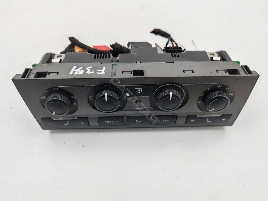 Переключатель отопителя 4F1820043N