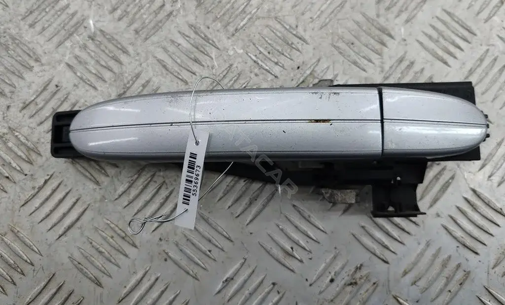 Ручка двери 8M21U266B23
