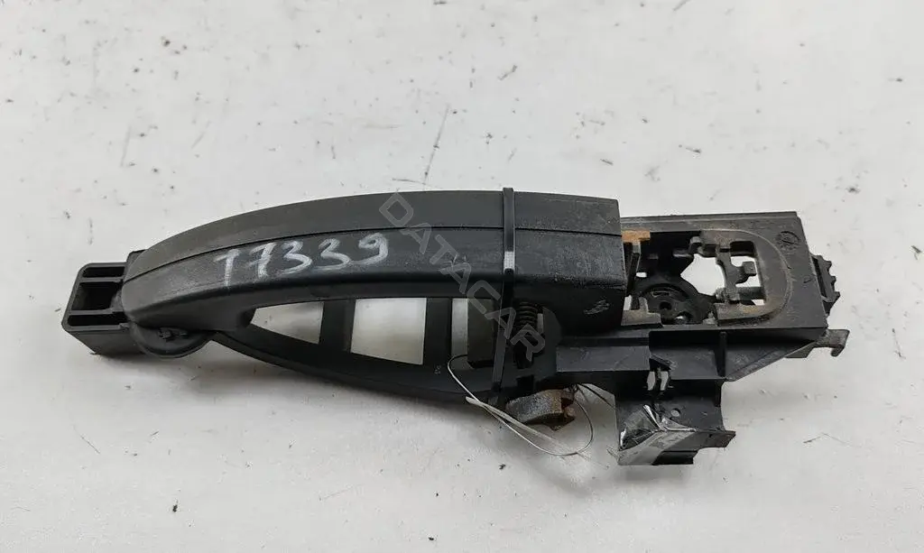 Ручка двери 3M51R224A36AD