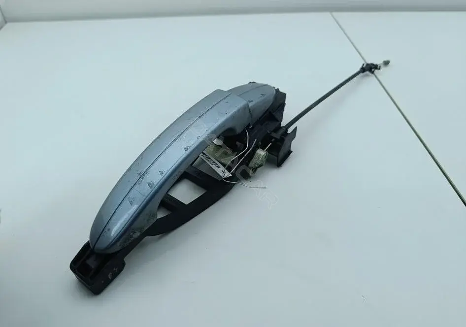 Ручка двери 6M21U224A37B