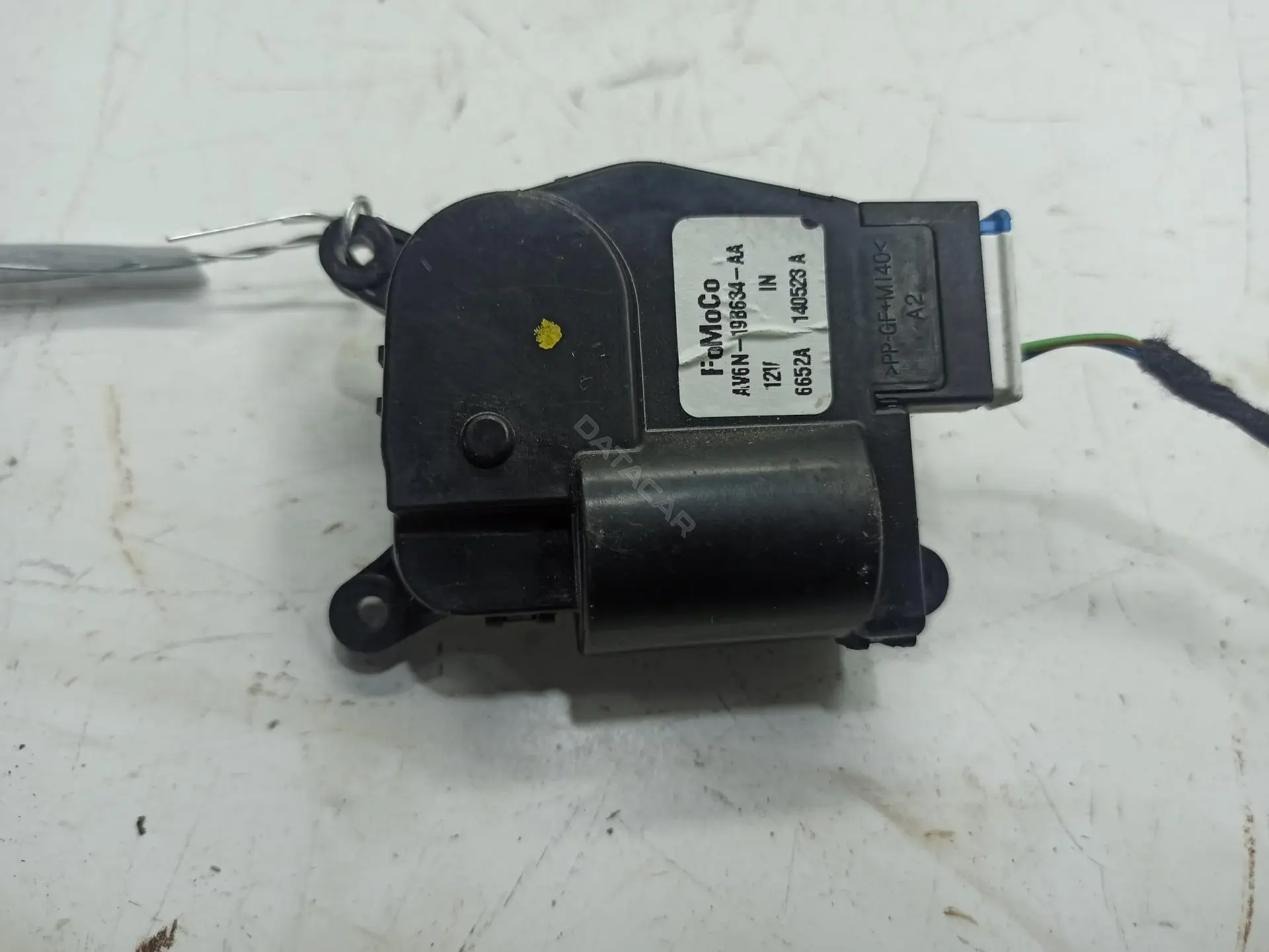 Мотор заслонки печки AV6N19B634AA