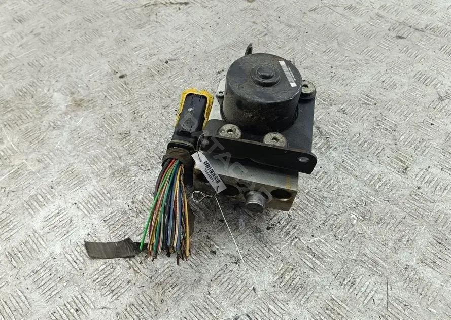 Блок управления АБС 48940-21300