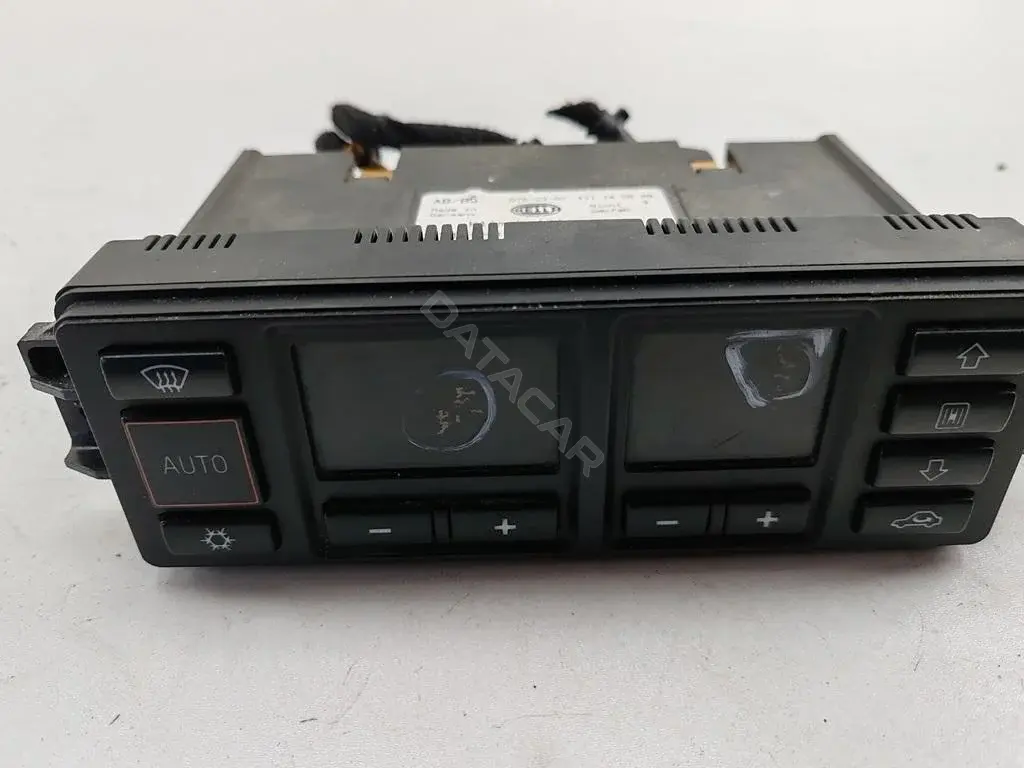 Переключатель отопителя 8L0820043D