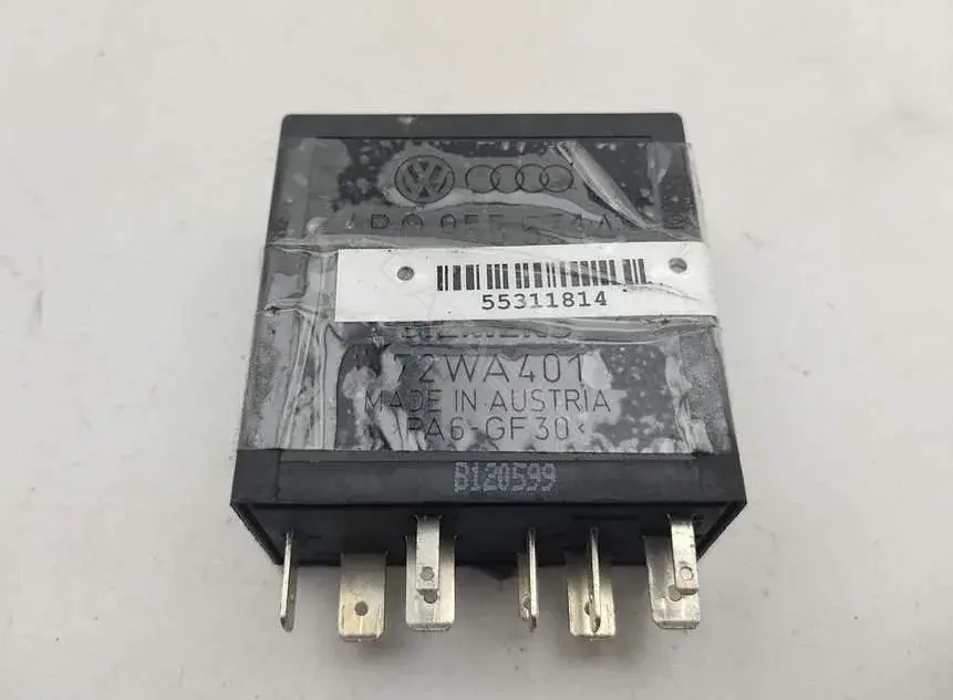 Реле стеклоочистителя 4B0955531A