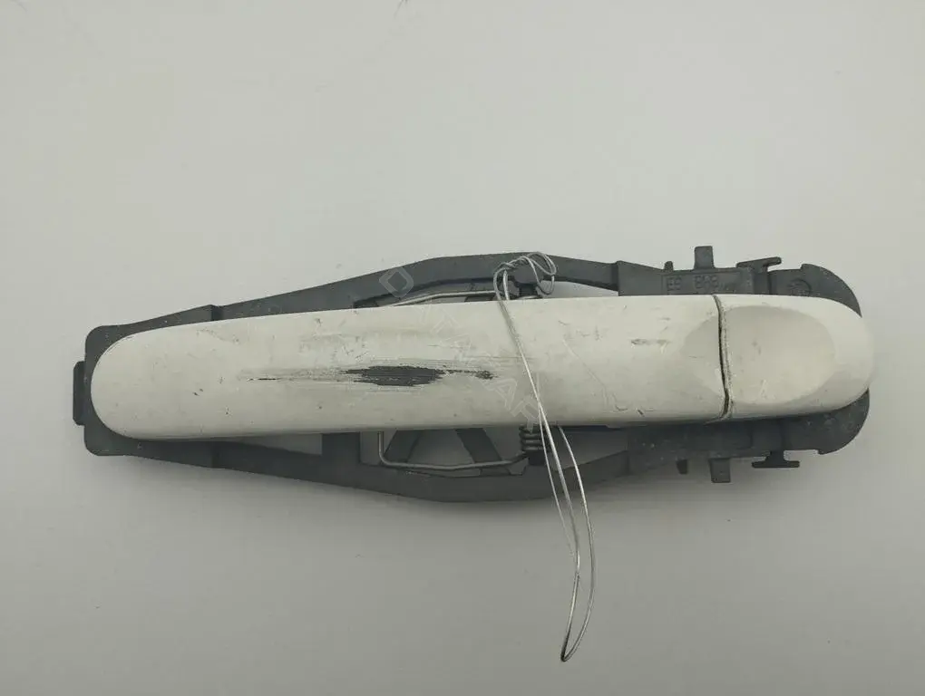 Ручка двери 1T0837885