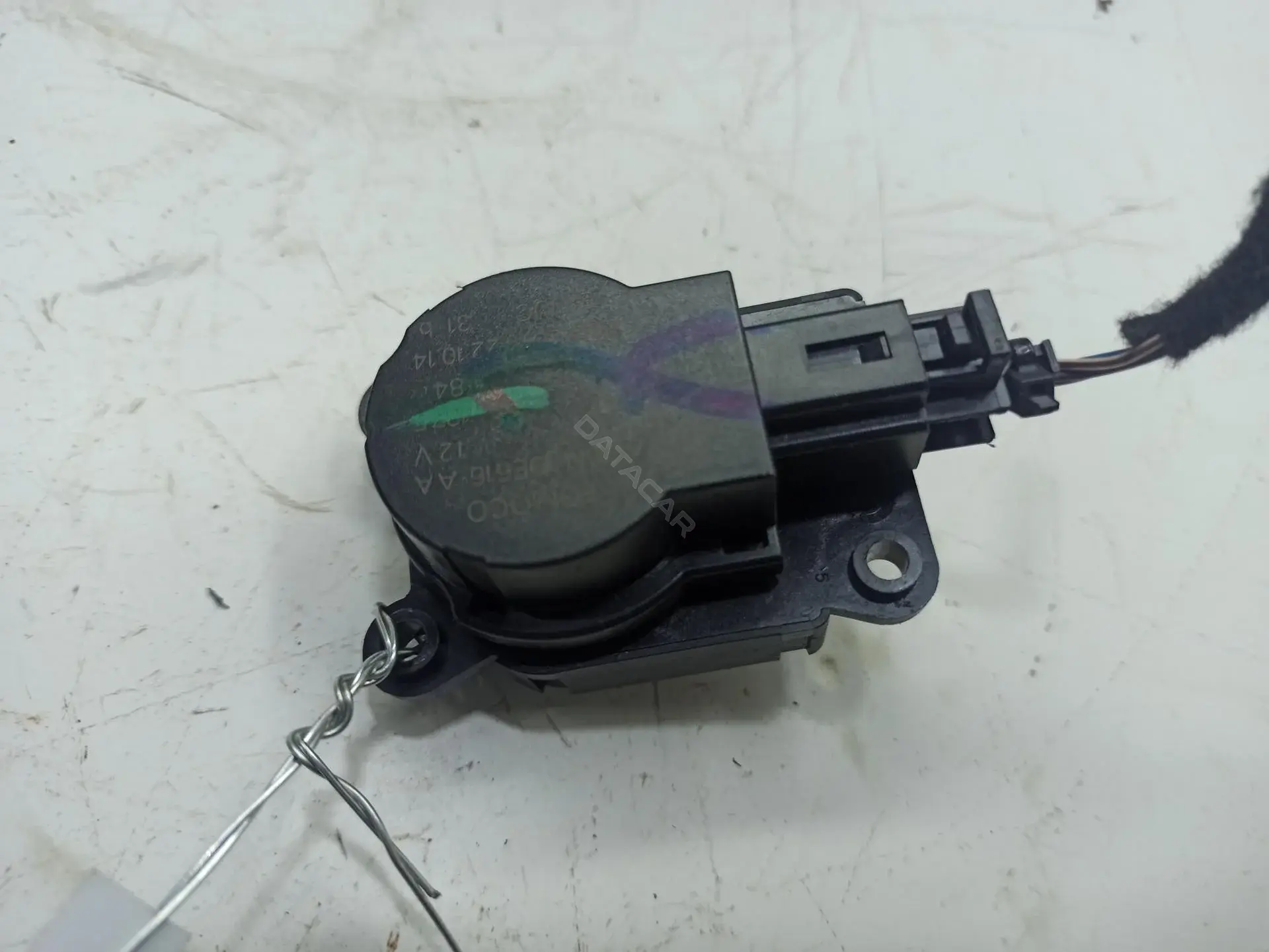 Мотор заслонки печки AV6N19E616AA