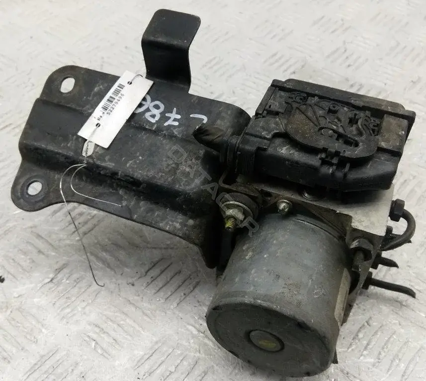 Блок управления АБС 589002B300