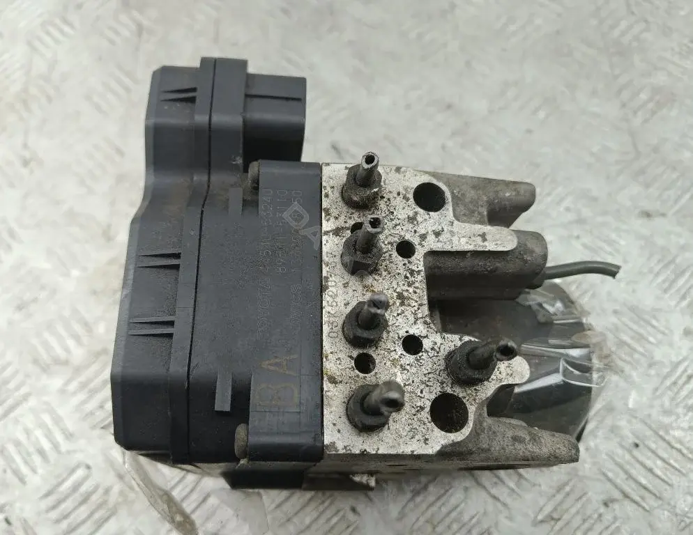 Блок управления АБС 44540-53240, 89541-53110