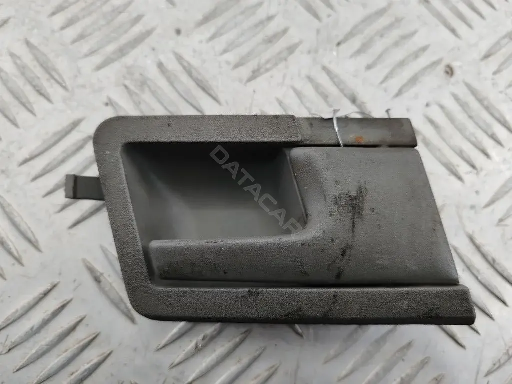 Ручка двери 7D0837020A