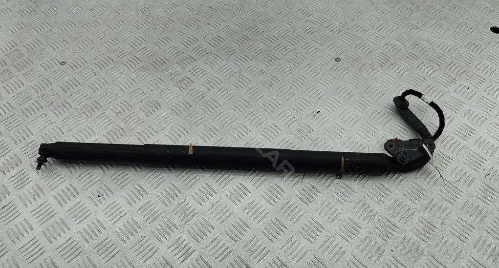 Амортизатор крышки багажника, капота, заднего стекла 5NA8277427