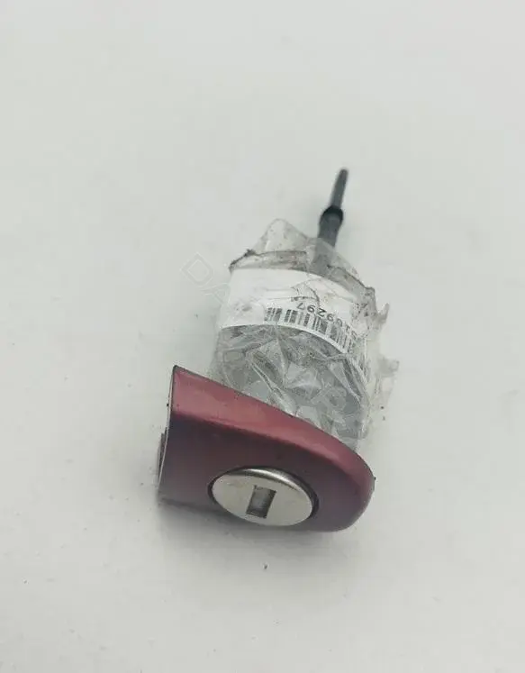 Личинка замка двери 3B0837167