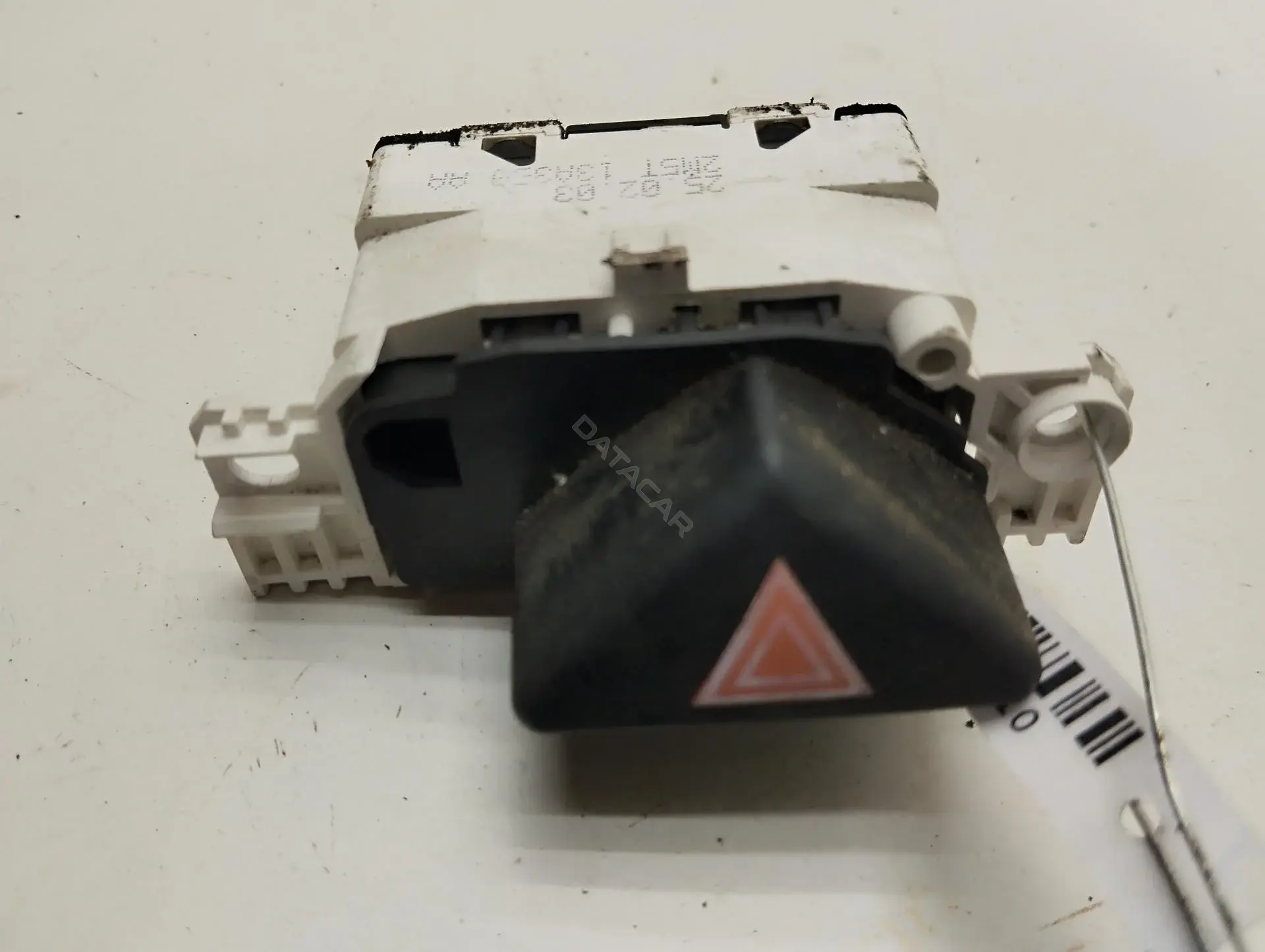 Кнопка аварийки 2M5T13A350AA