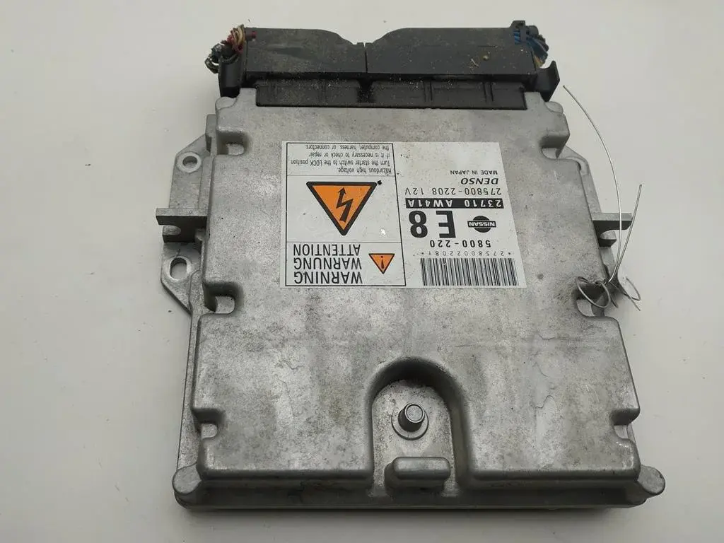 Блок управления двигателем 23710A41A