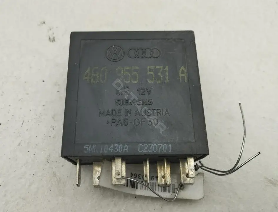Реле стеклоочистителя 4B0955531A