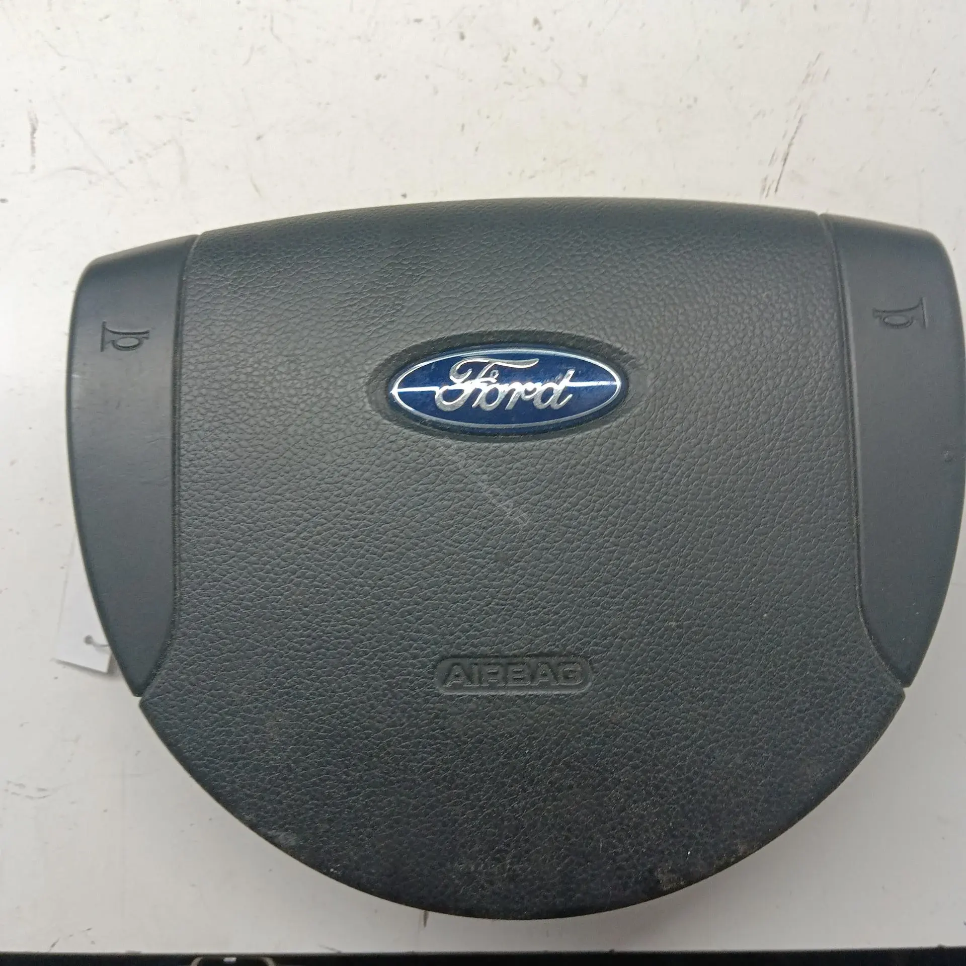 Подушка безопасности 3S71F042B85CAW