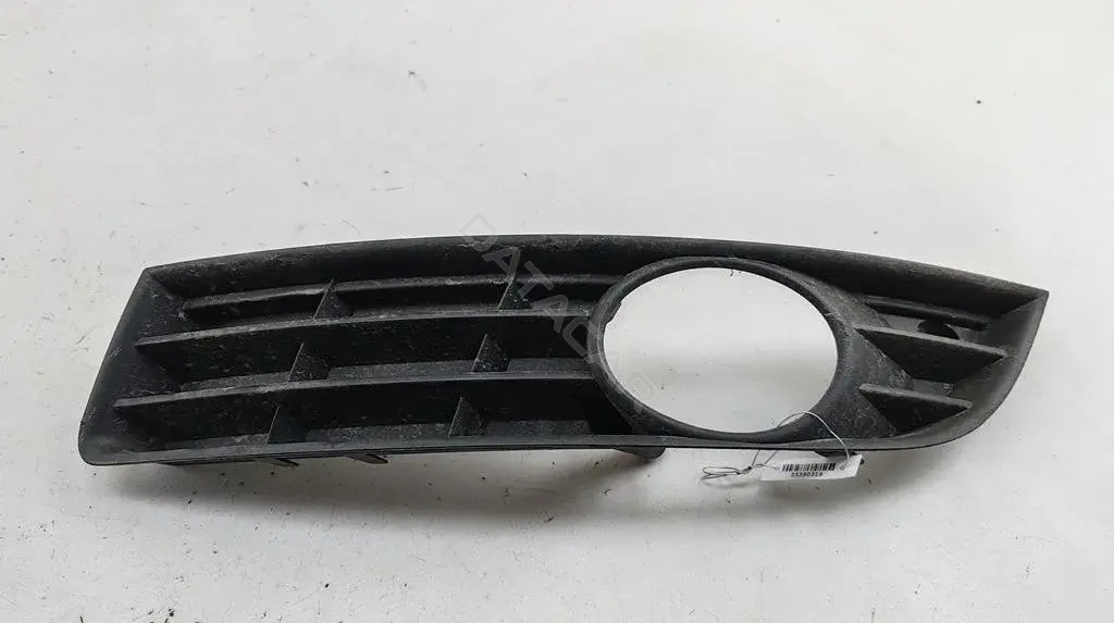 Рамка фары противотуманной 3C0853665C