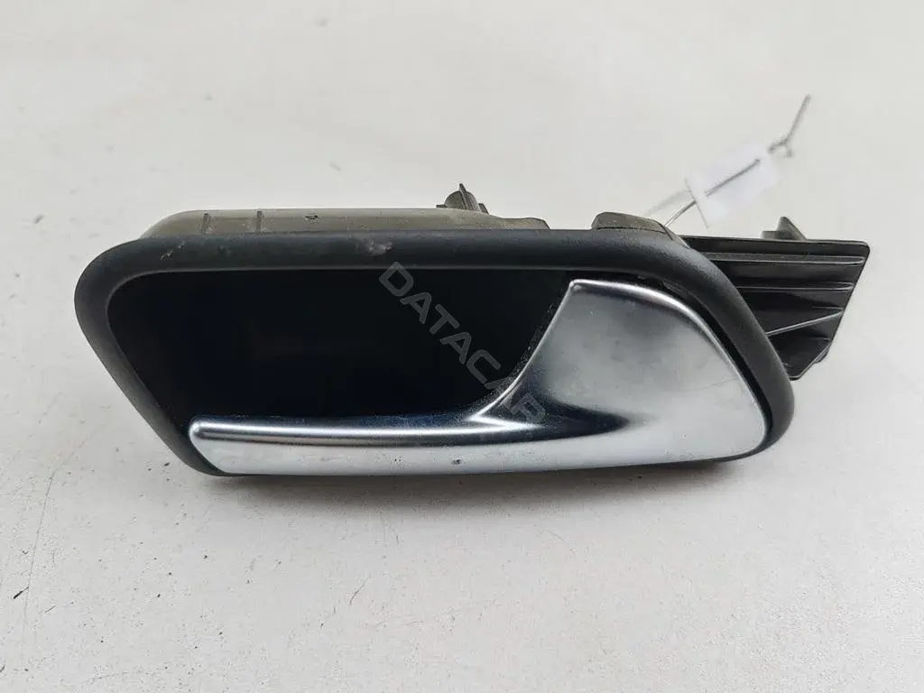 Ручка двери 1T1837114C