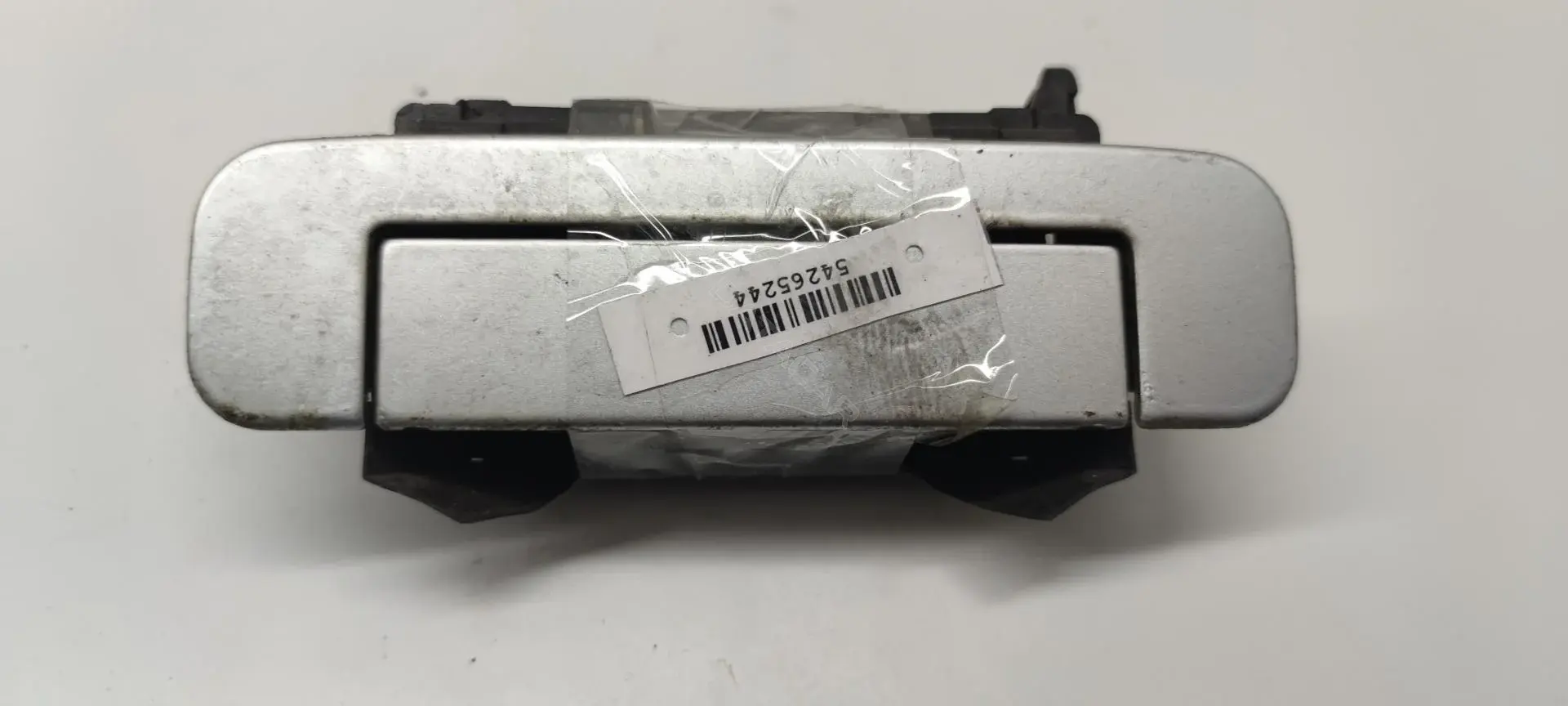 Ручка двери 4A0839205F